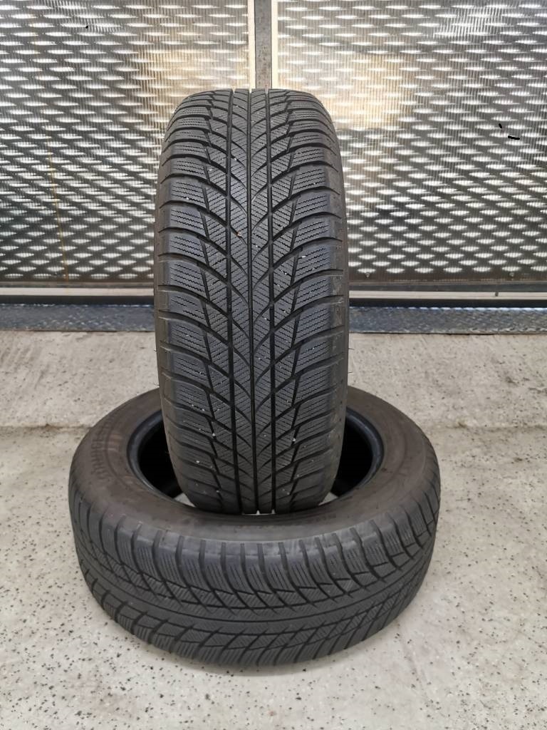 Bridgestone Run flat 225/55 R17 97H zimné pneu 2KS - 3