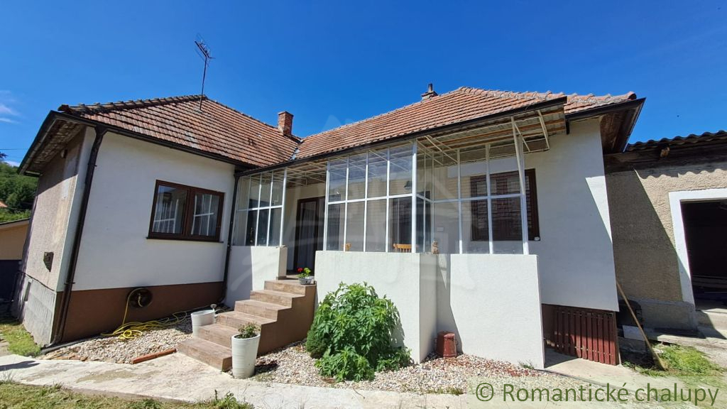 Rodinný dom v Tribečskom pohorí v obci Zlatno na predaj - 3