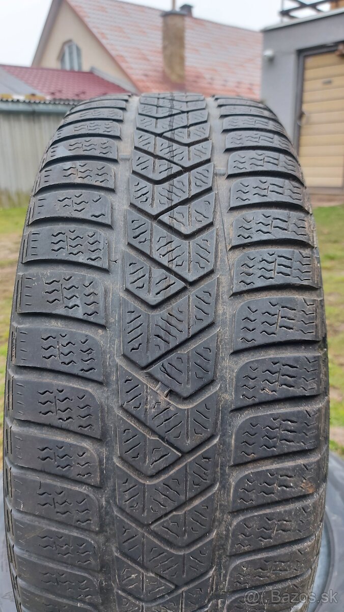 215/60 R16 Pirelli Sottzero 3 - 3