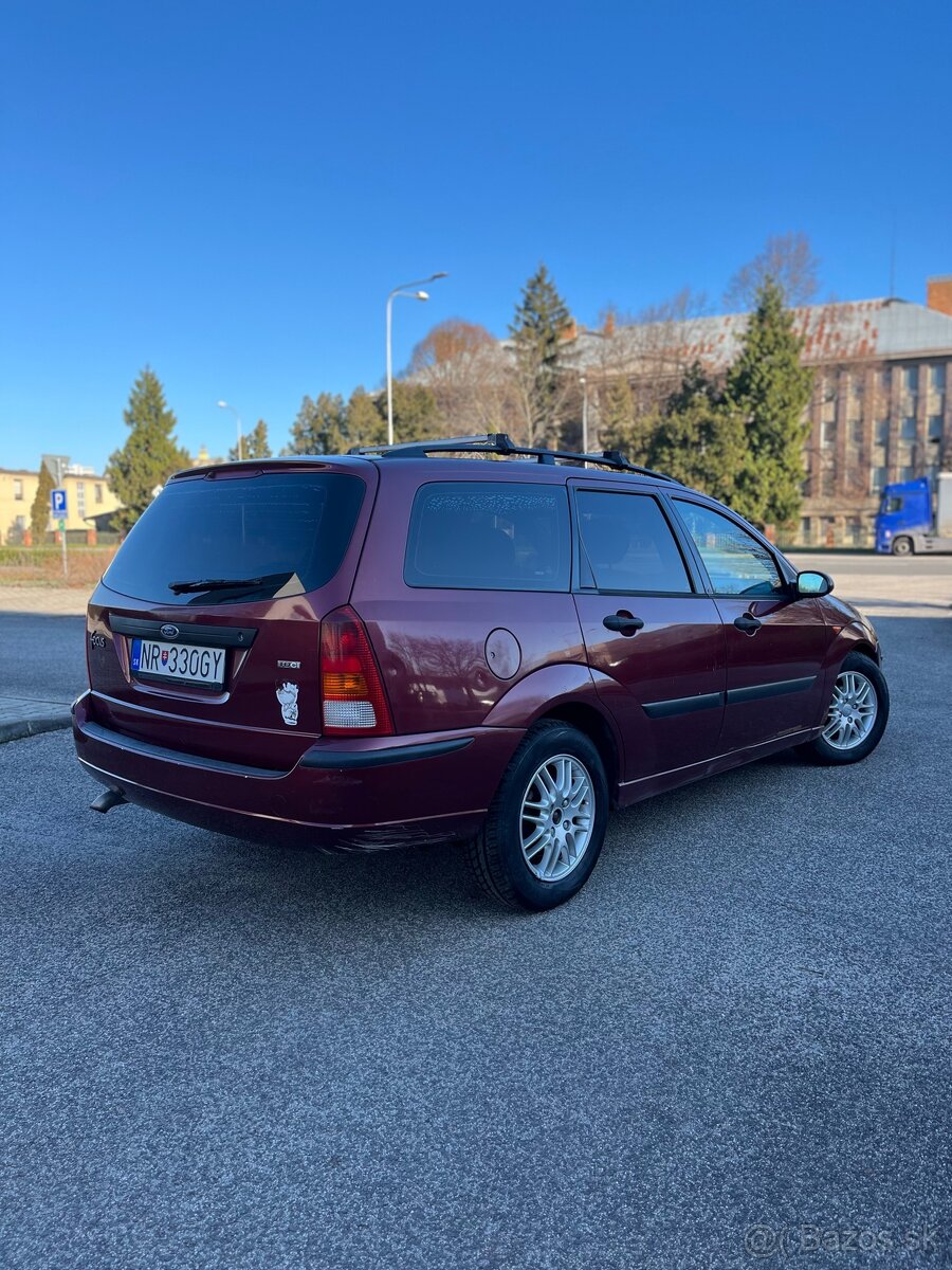 Ford Focus 1.8tdci 74kw - 3