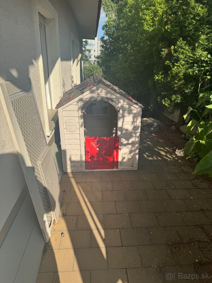 Plastovy domček na záhradu - 3