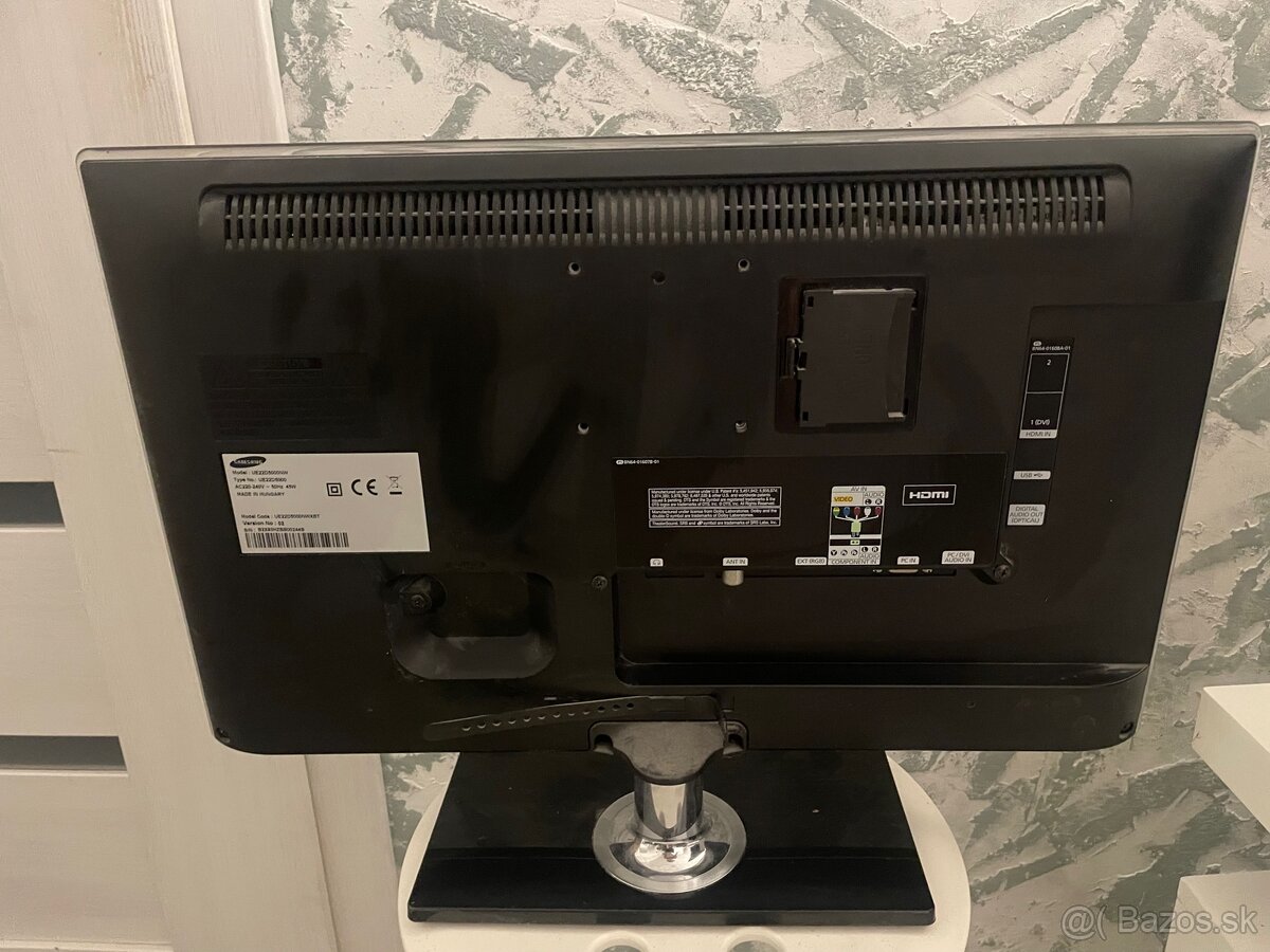 Televízor Samsung type UE22D5000 - 3