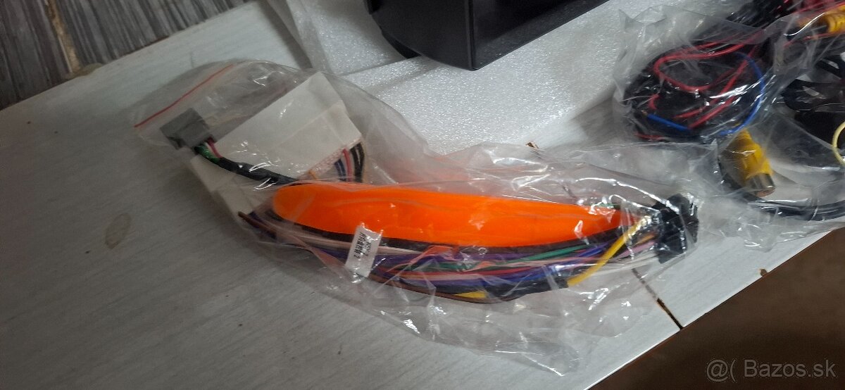 Predám autiradio - 3