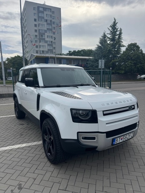 LAND ROVER DEFENDER 110 D250 SE AWD