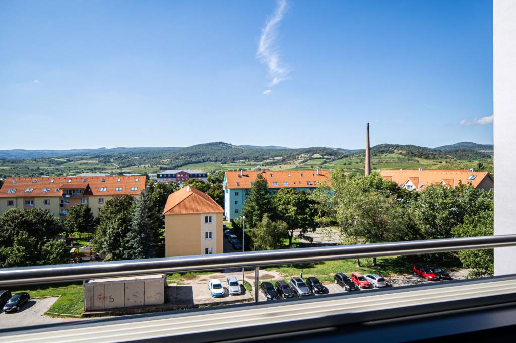 TOREA - 3i BYT NA PREDAJ, 71m2, SVÄTOPLUKOVA UL., PEZINOK SE - 3