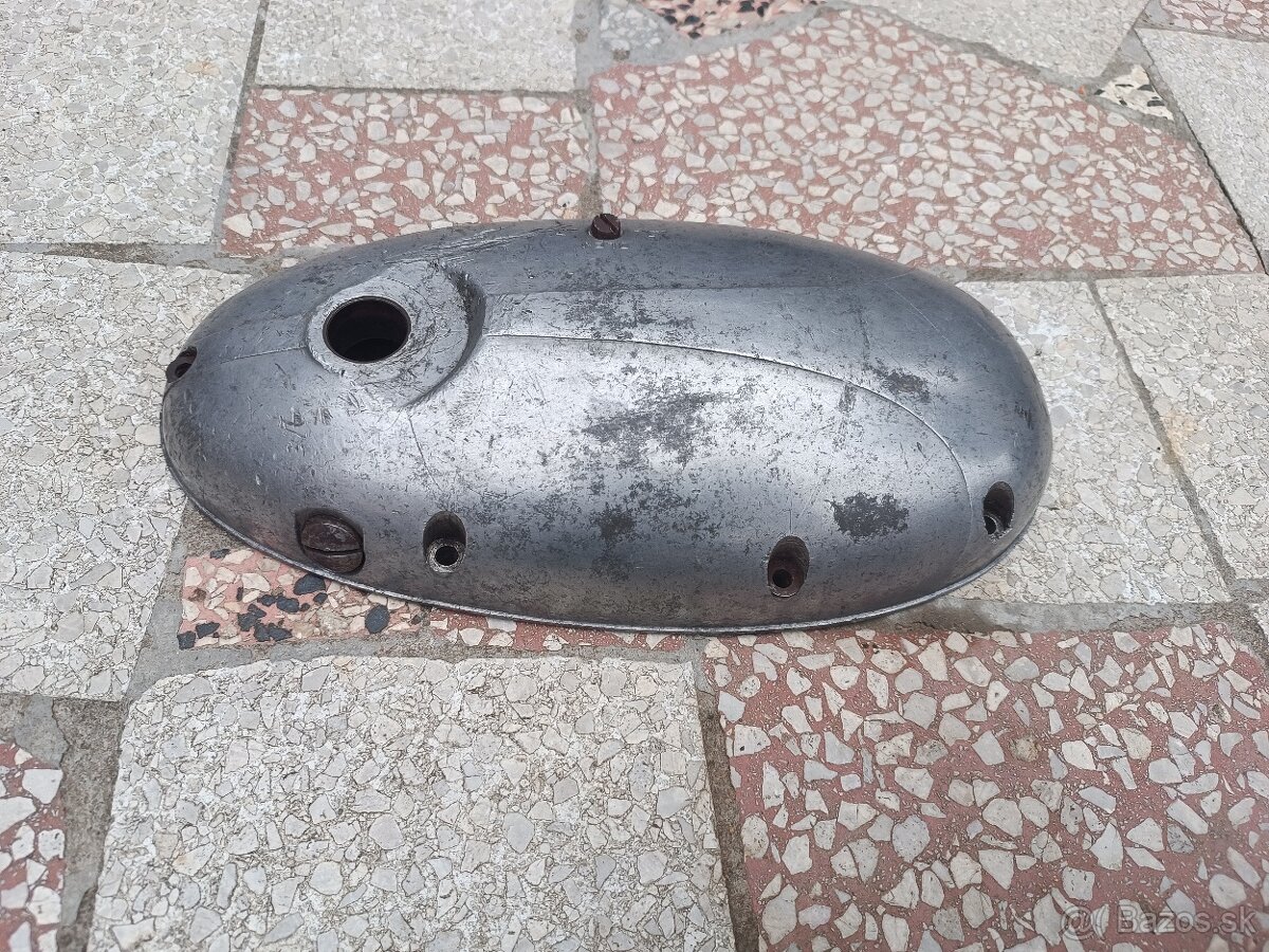 Víko motoru na Jawu ČZ 125-175, a skútr ČZ 501-502 - 3