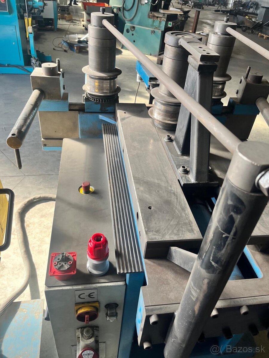 Ohýbačka profilů PBT AG PBT 25 - 3