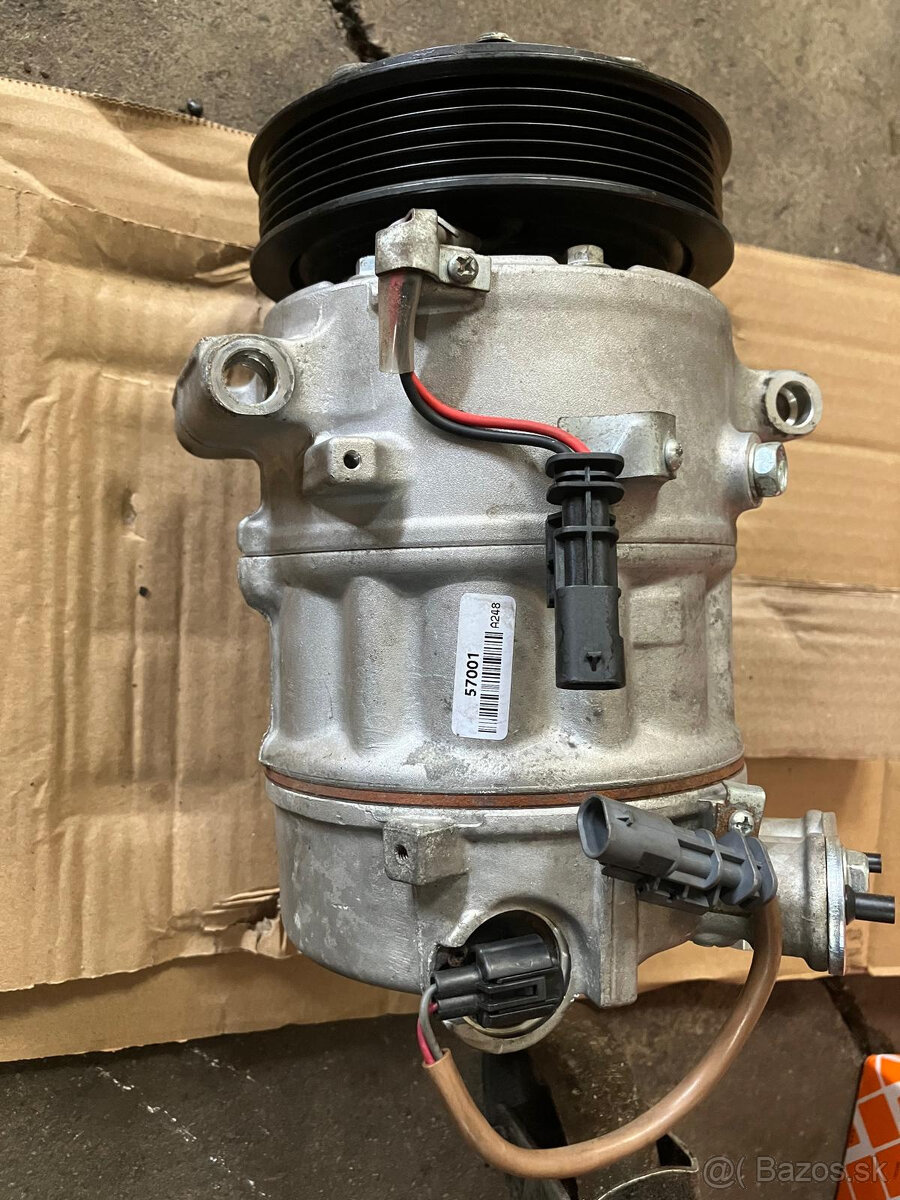 Kompresor klimatizácie Opel Insignia 2.0CDTi - 3