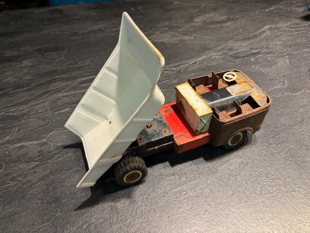 Plechová hračka Škoda RTO - 3