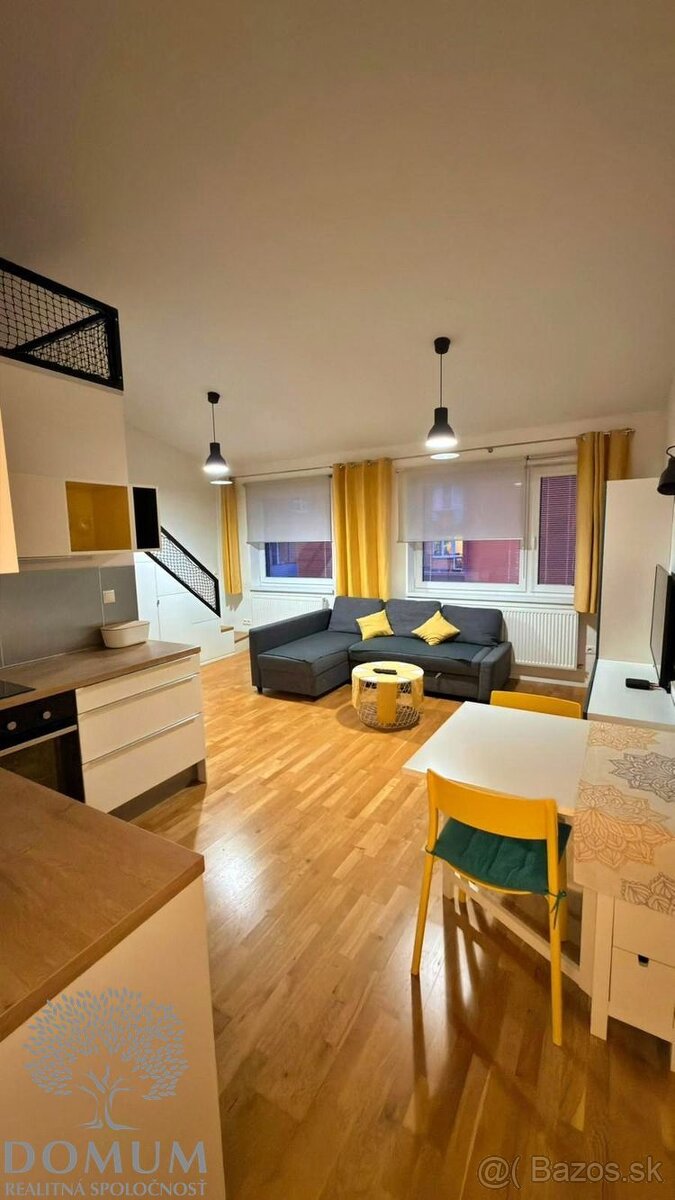 NA PRENÁJOM – moderný 1-izbový mezonetový byt 36,5 m², ul. K - 3
