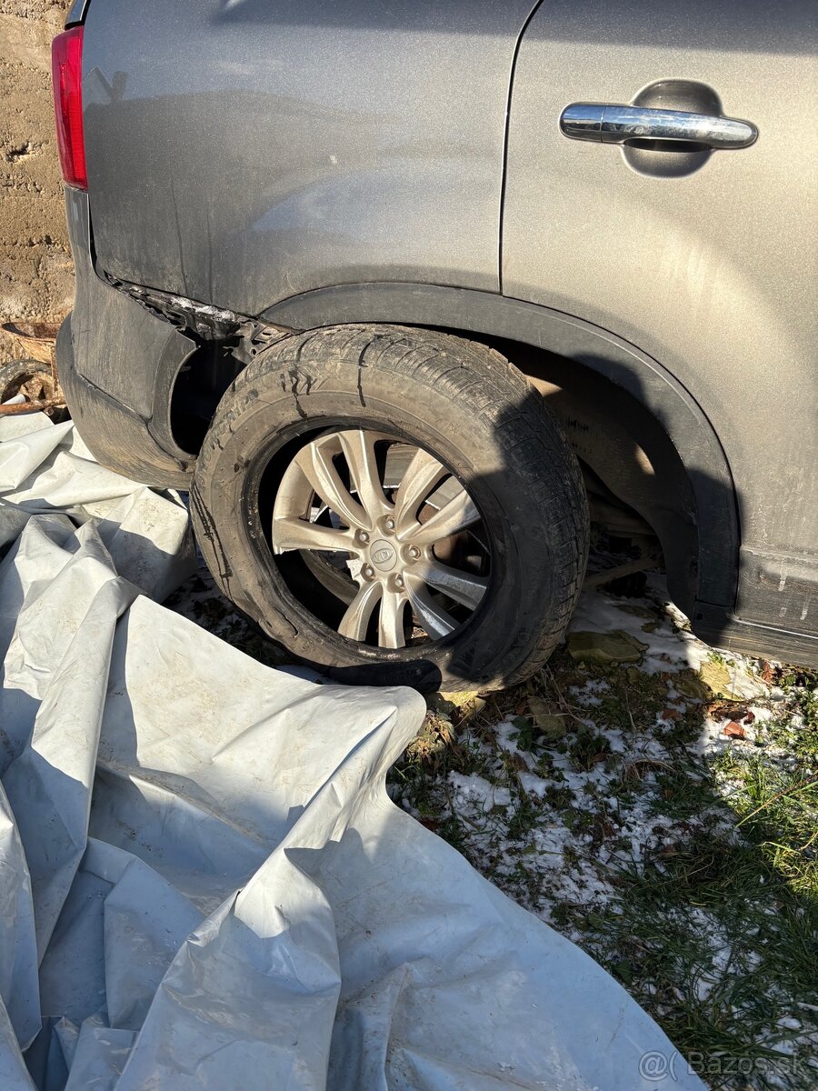 Kia Sorento predam v celku - 3