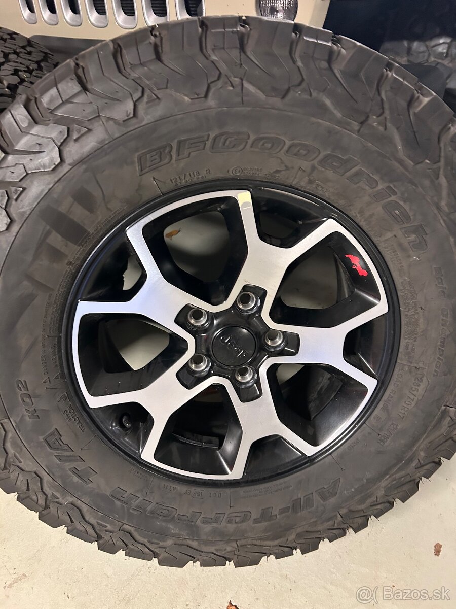 Jeep Wrangler 285/70 r17 BF Goodrich - 3
