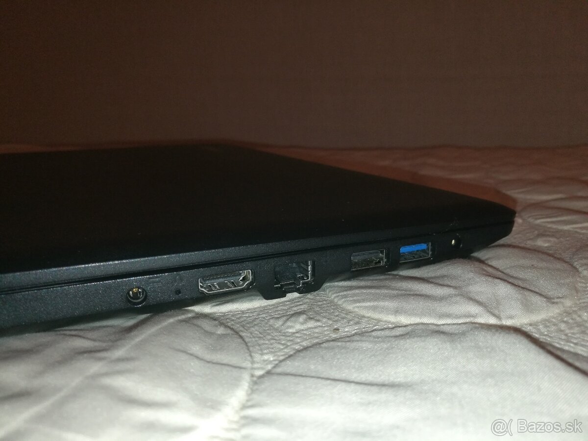 Lenovo 110, 2-jadro.15,6. 500 GB. 4 GB. - 3