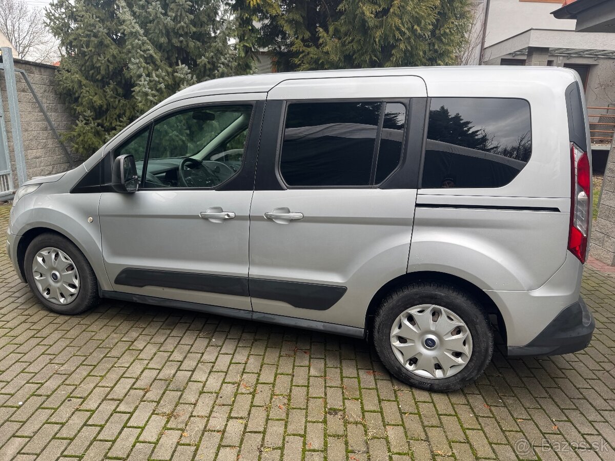 Predám Ford Tourneo Connect 1.5 nafta, 2016 - 3