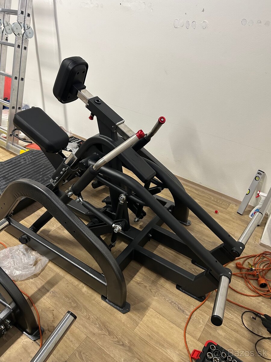 Stroj na chrbát ROW - 3