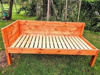 Drevená posteľ - 3