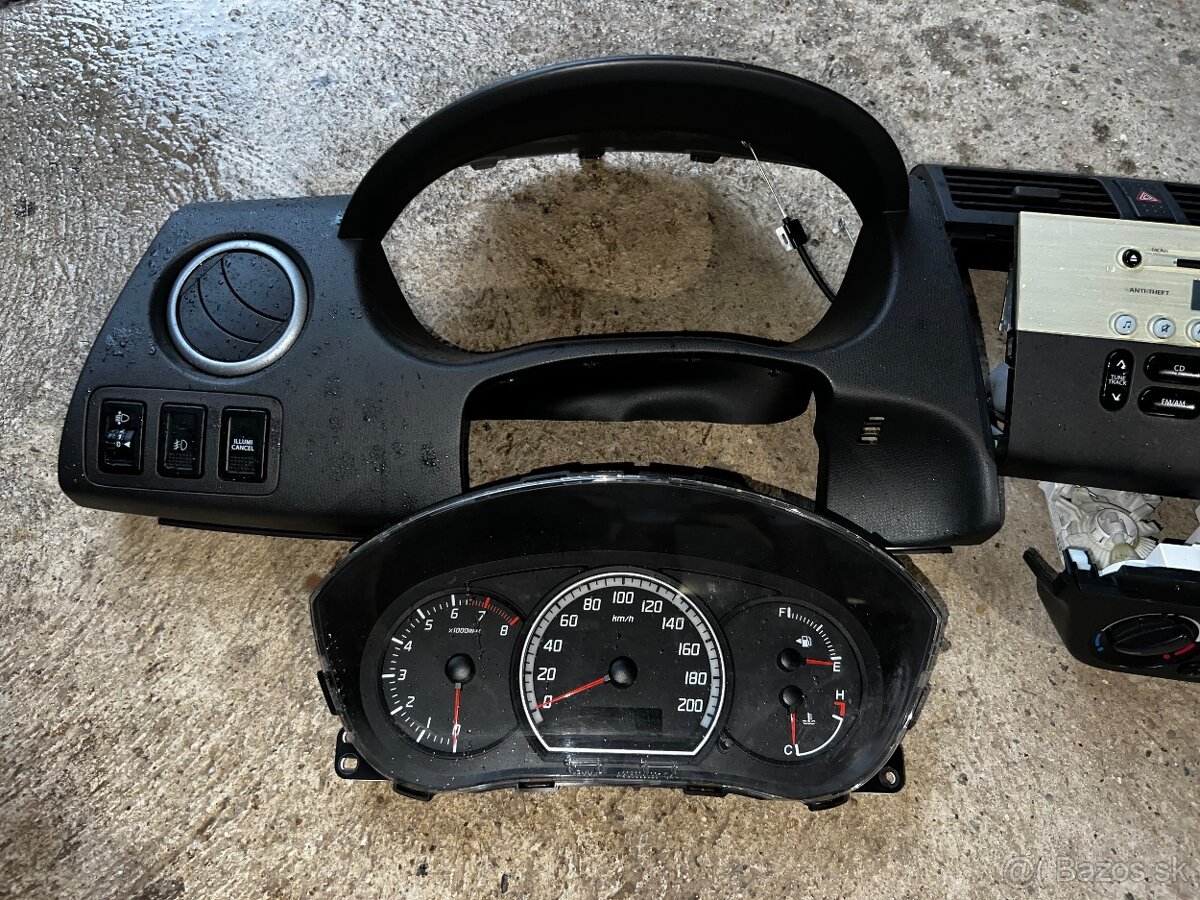 Diely interiéru Suzuki Swift - 3