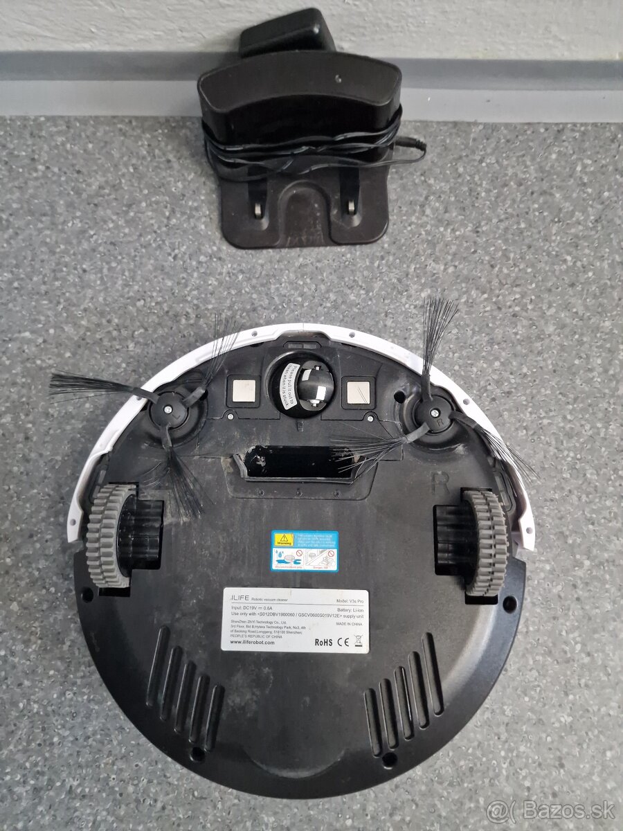 Robotický vysávač Ilife V3S PRO - 3