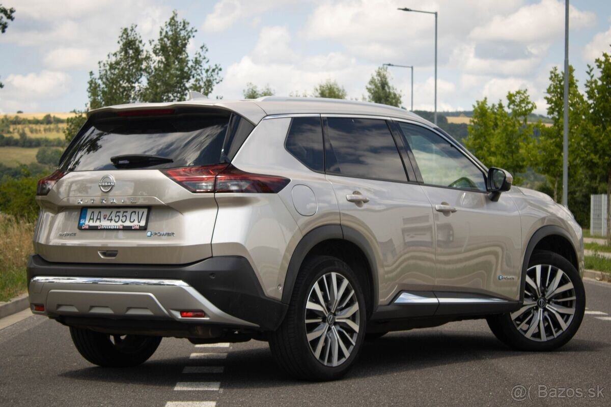 Nissan X-Trail e-4orce Tekna PLUS - odp. DPH - 3