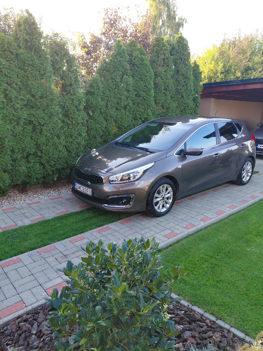 Kia ceed 1.4 benzín 2017 - 3