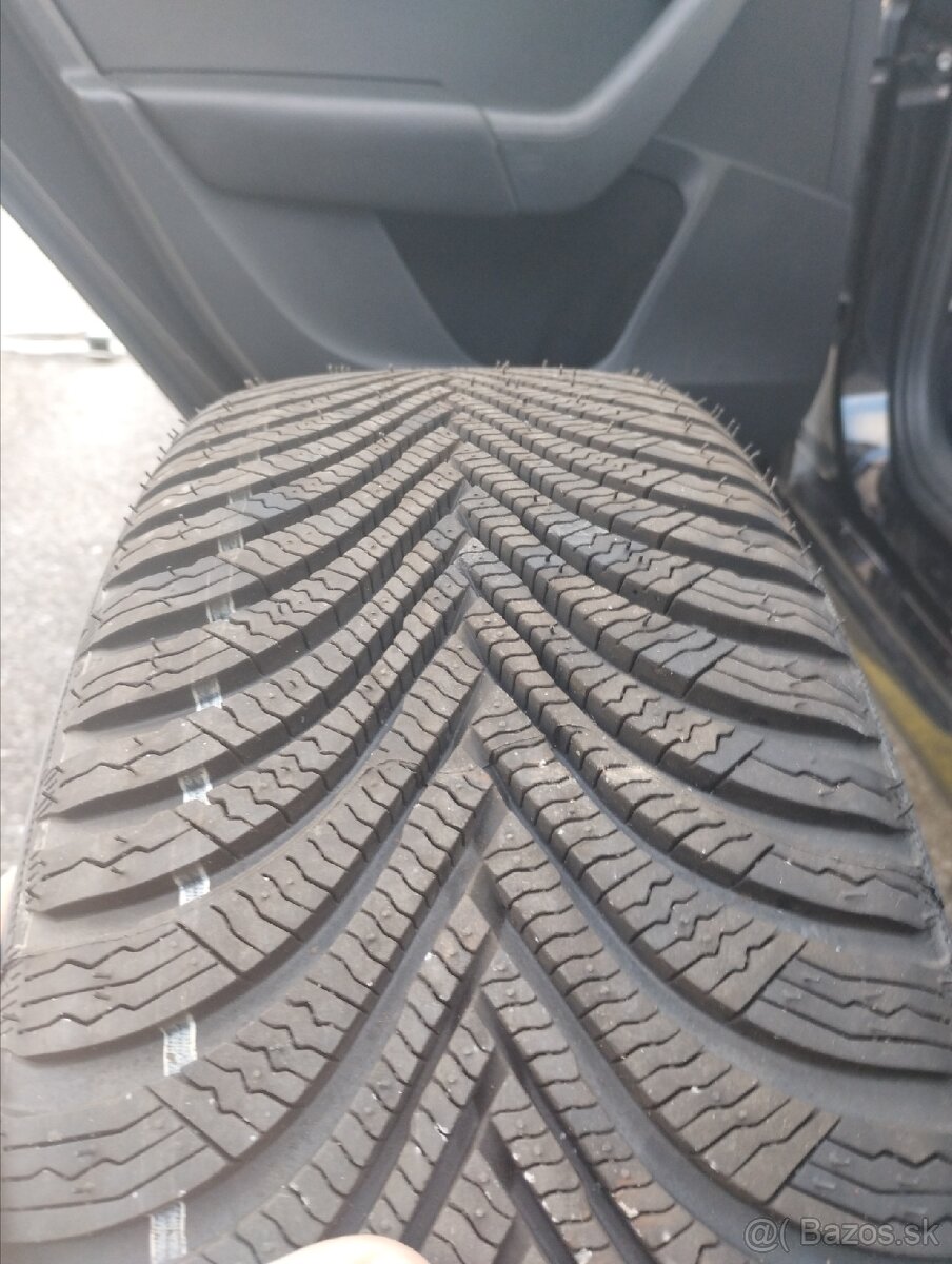 Sada zimné pneumatiky originál Volkswagen 205/50 R17 ET 48 - 3