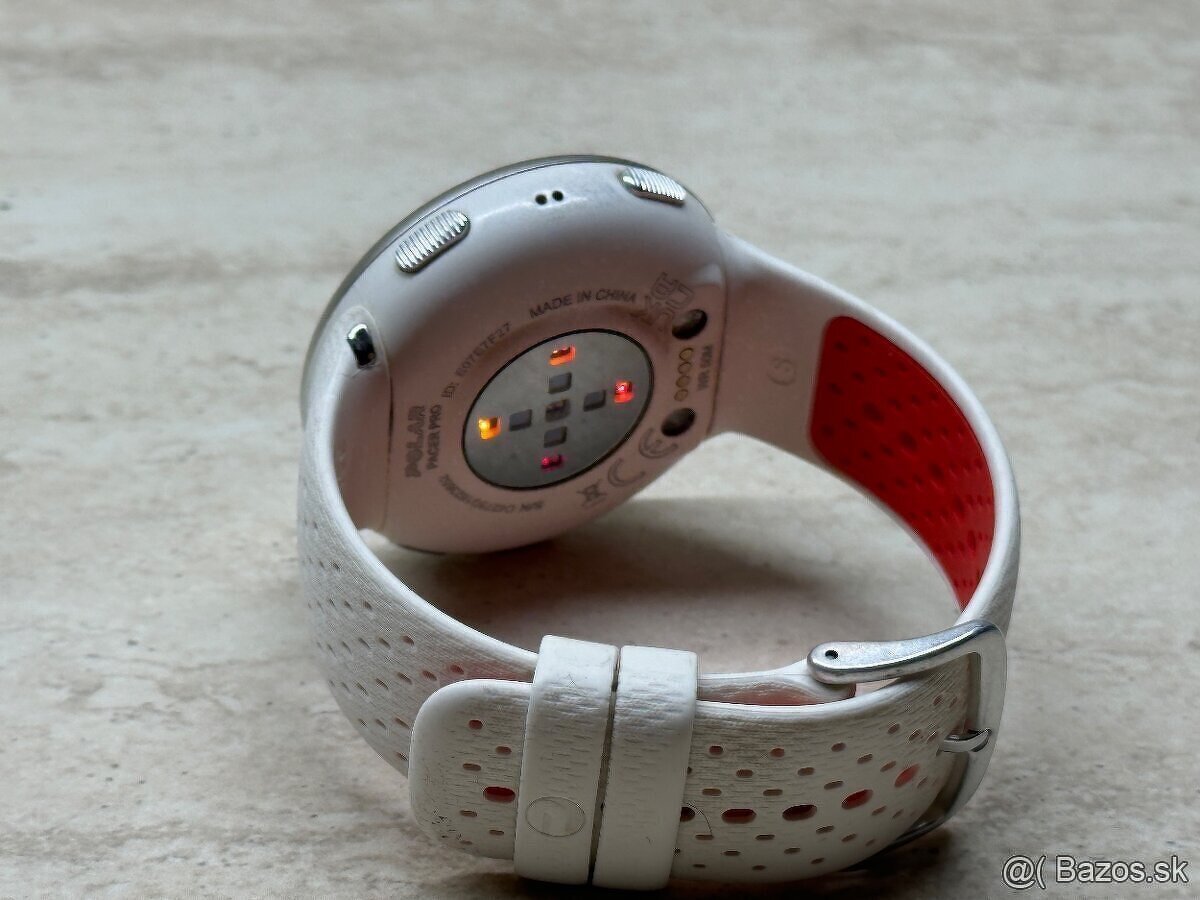 Polar Pacer Pro white - 3
