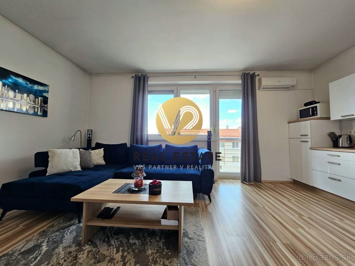 NA PREDAJ 3 IZB BYT S LOGGIOU A NÍZKYMI NÁKLADMI - Nitra - 3