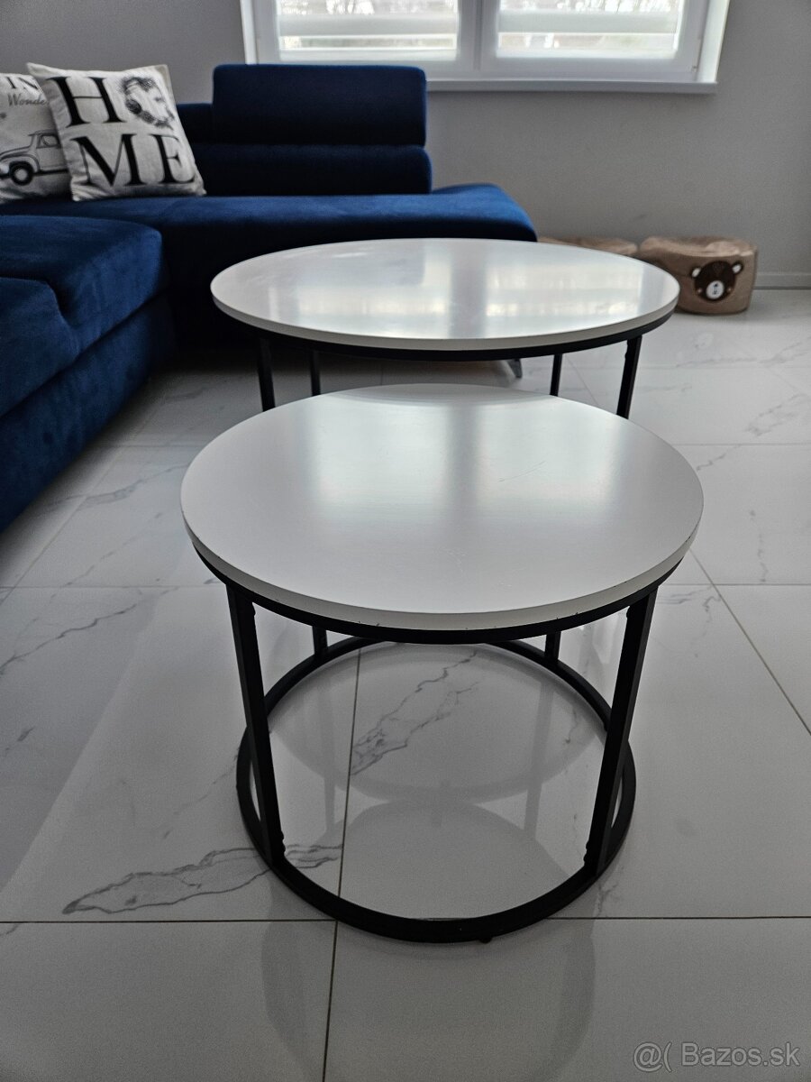 Set konferencnych stolikov - 3