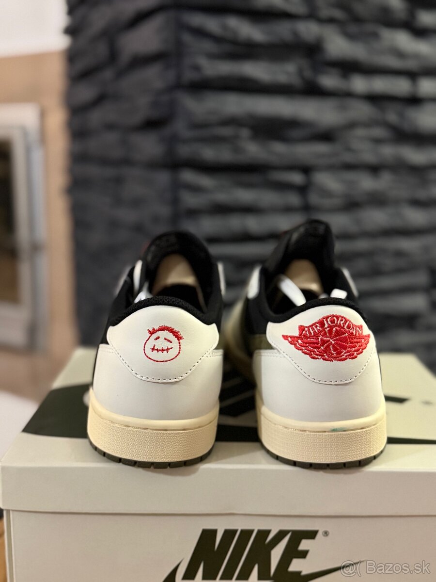 Jordan 1 Low Travis Scott Olive - 3