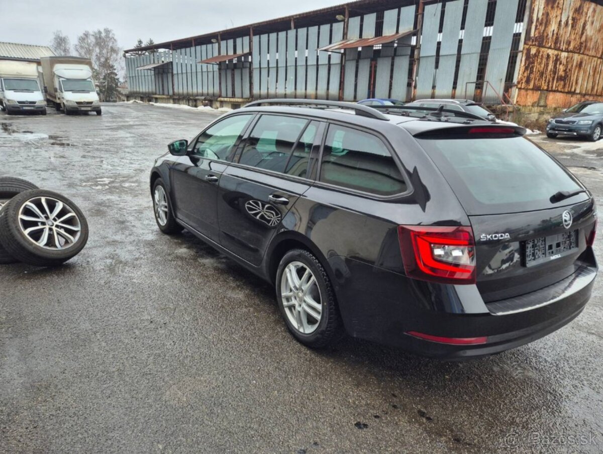 Škoda Octavia Combi 2.0 TDI SCR Style DSG - 3