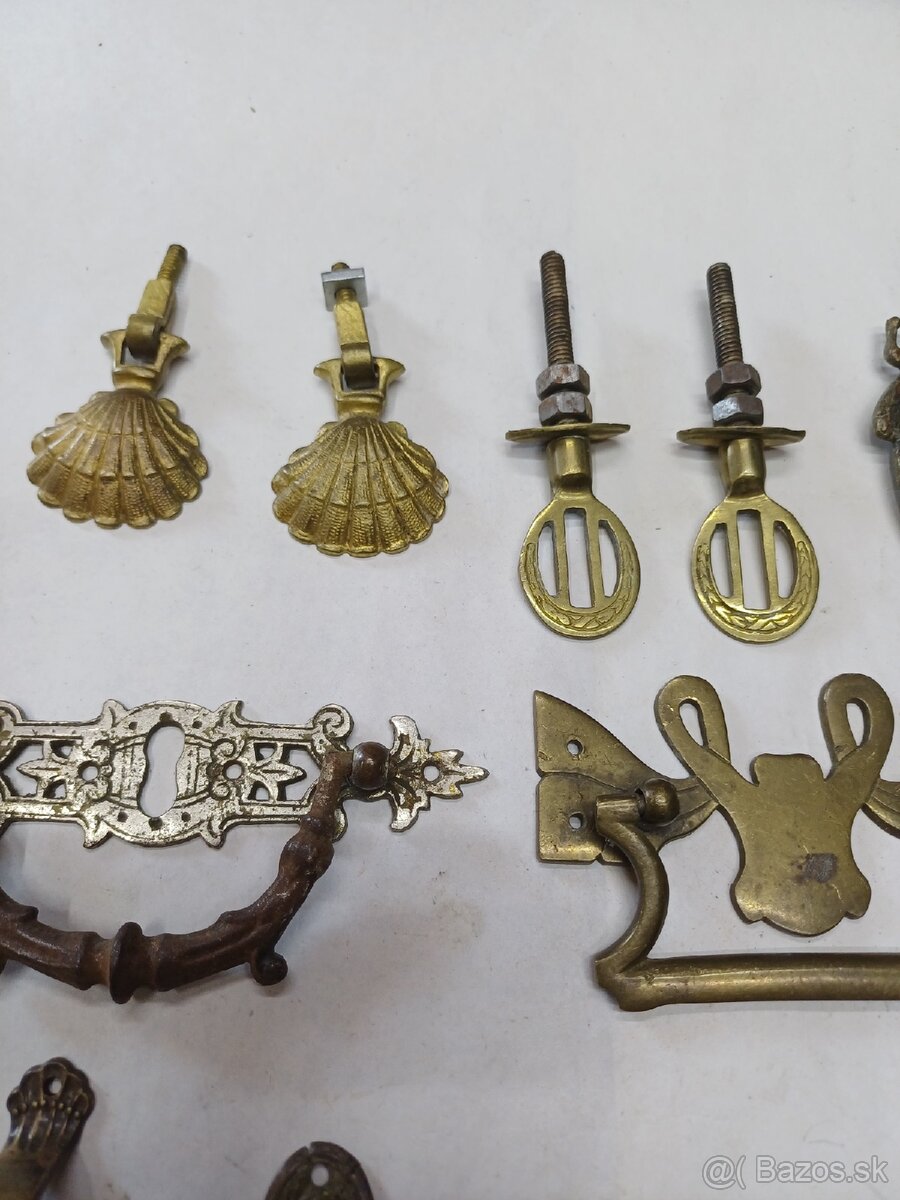 Predám staré mosazne kovanie - 3