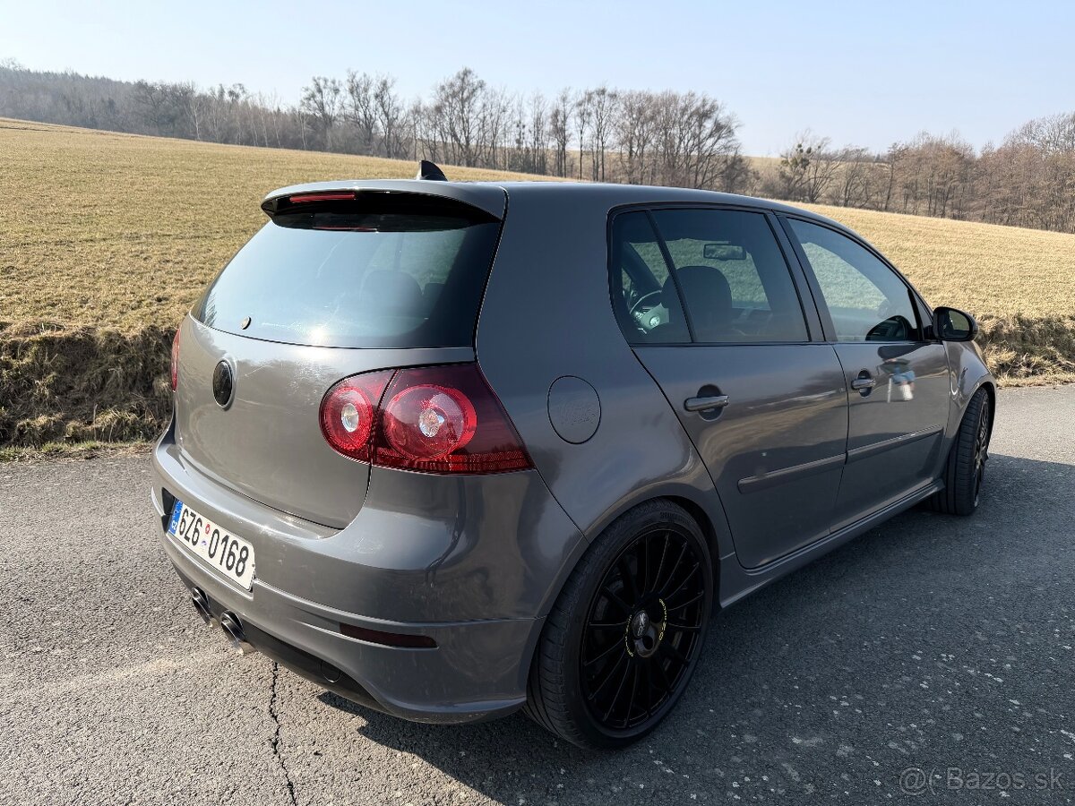 Vw golf 5 r32 - 3