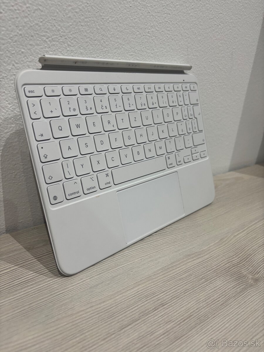 Apple Magic Keyboard Folio pre iPad (10. generácie) - 3