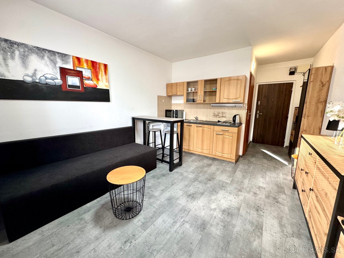 Prenájom Garzónka Prievidza - 3