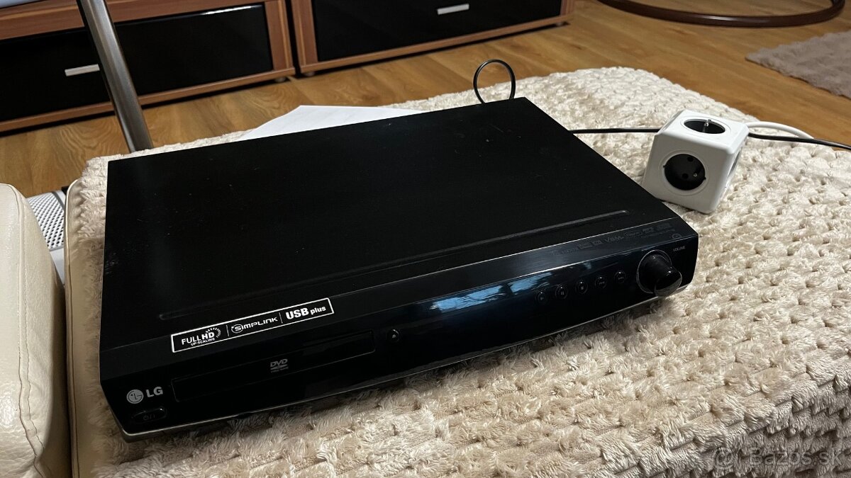 Domace kino 5.1 LG HT762TZ - 3