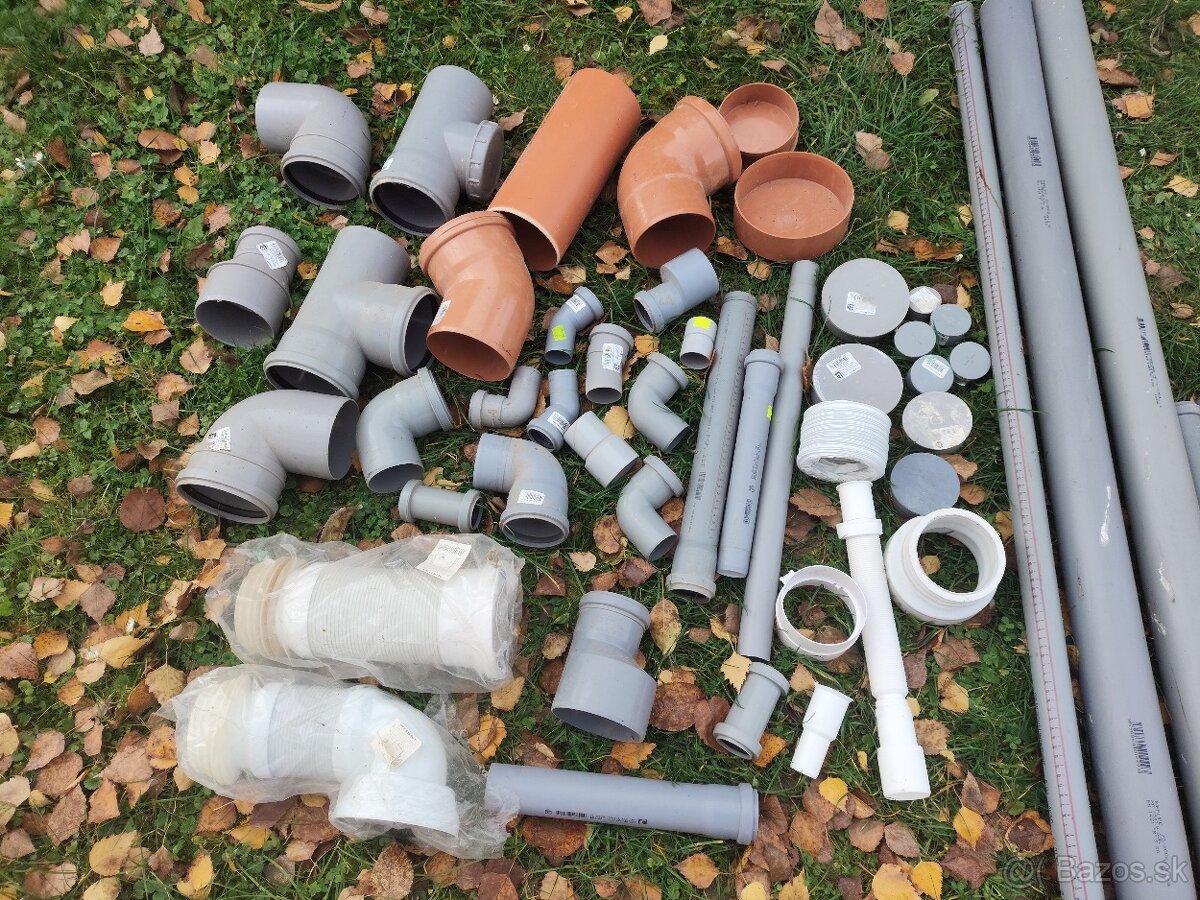 Kanalizačné PVC rúry, kolená, spojky - pozostatok zo stavby - 3