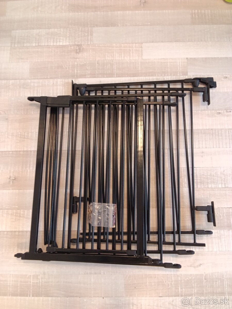 Detská kovová bezpečnostná zábrana 3 m - 3