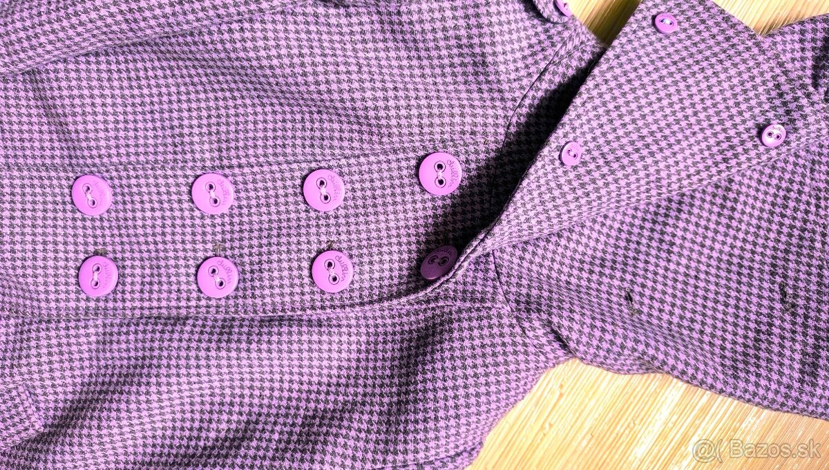 ZNAČKOVÝ TAKMER NOVÝ DÁMSKY ZIMNÝ KABÁT S KAPUCŇOU č.S - 3