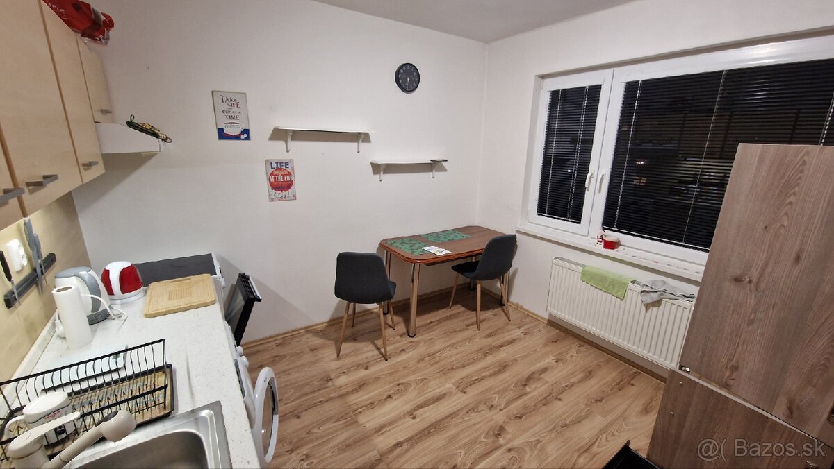 Prenájom 1izbového bytu - 3
