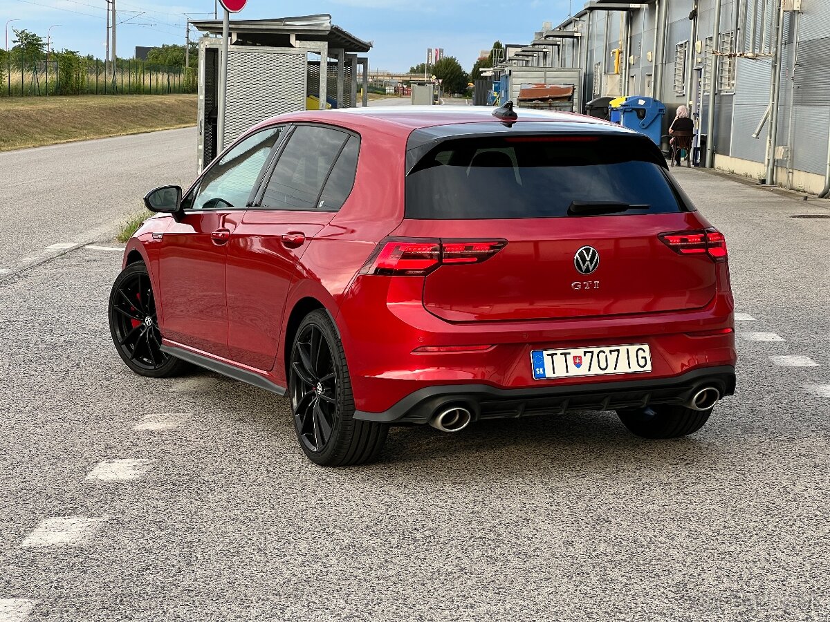 VW Golf 8 GTI 2,0 TSI DSG - 3