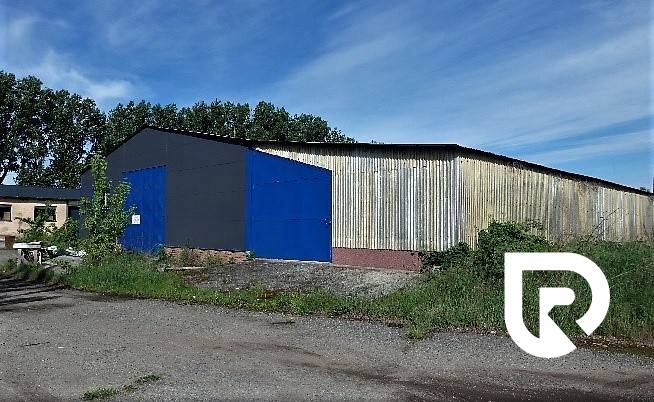 RADO | Hala s prístreškom v obci Kátov - 3