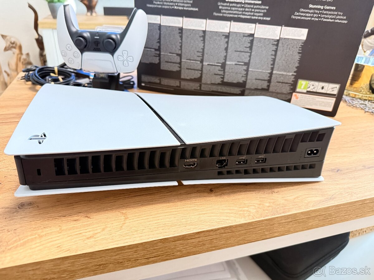 PlayStation 5 Slim Digital Edition 825 GB - 3