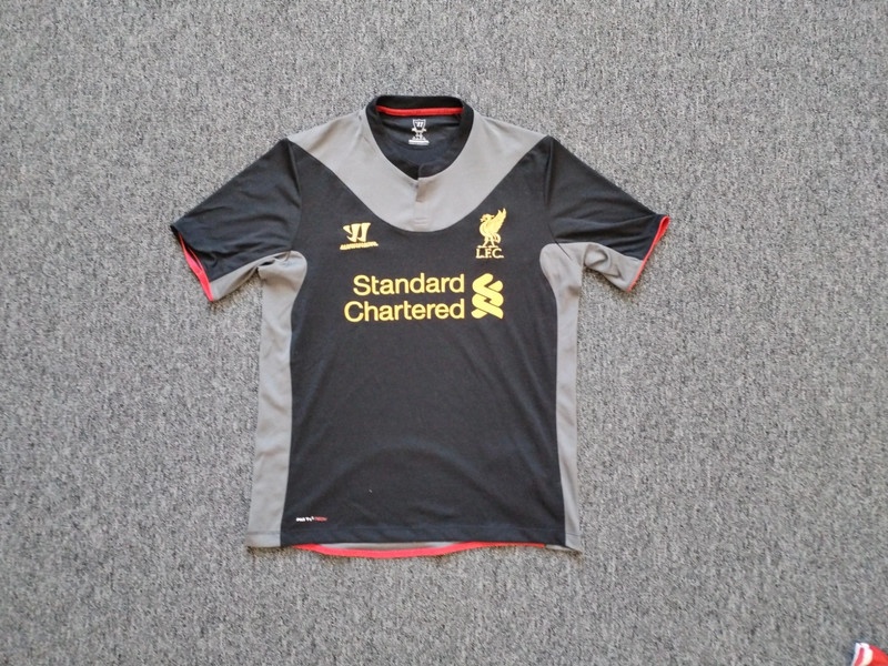 Futbalové dresy veľkosť M (rôzne tímy) - 3