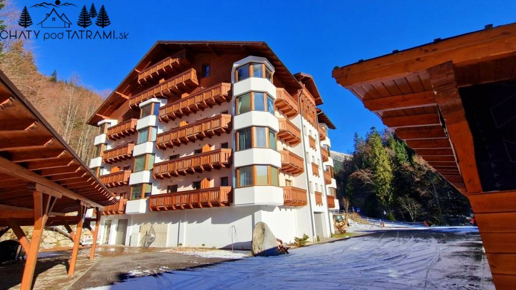 Priestranný byt s garážou Rezidencia Romantika Trangoška - 3