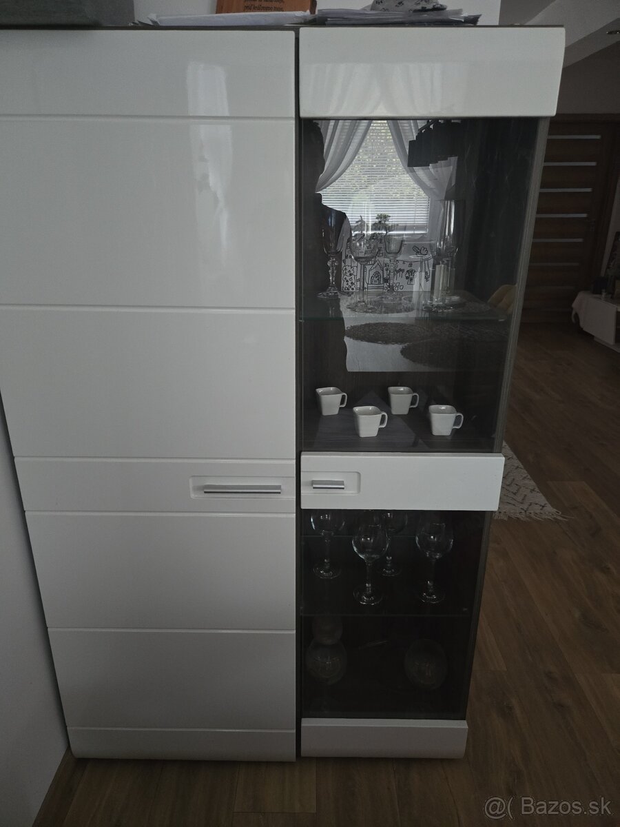 Predám obývaciu zostavu - 3