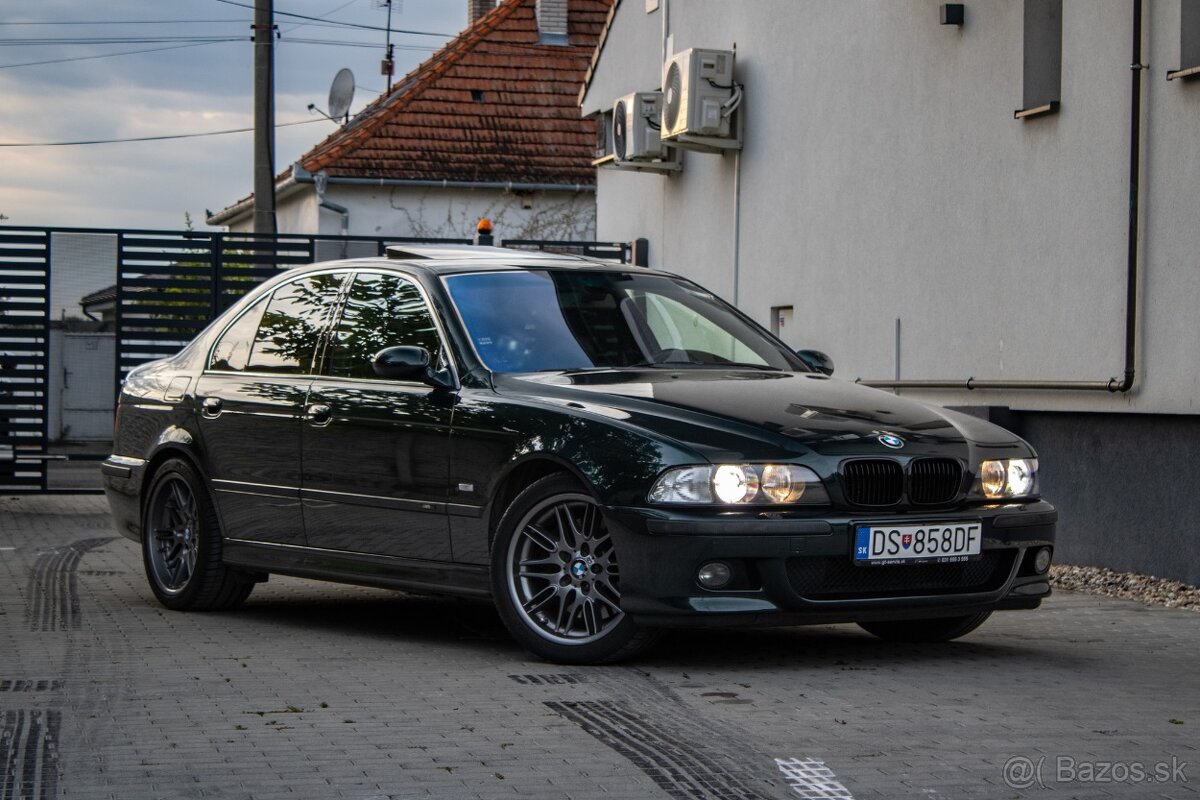 BMW M5 5.0 V8 Manual Individual - 3