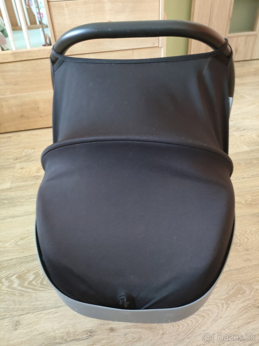 Autosedačka vajíčko (0-13 kg). - 3