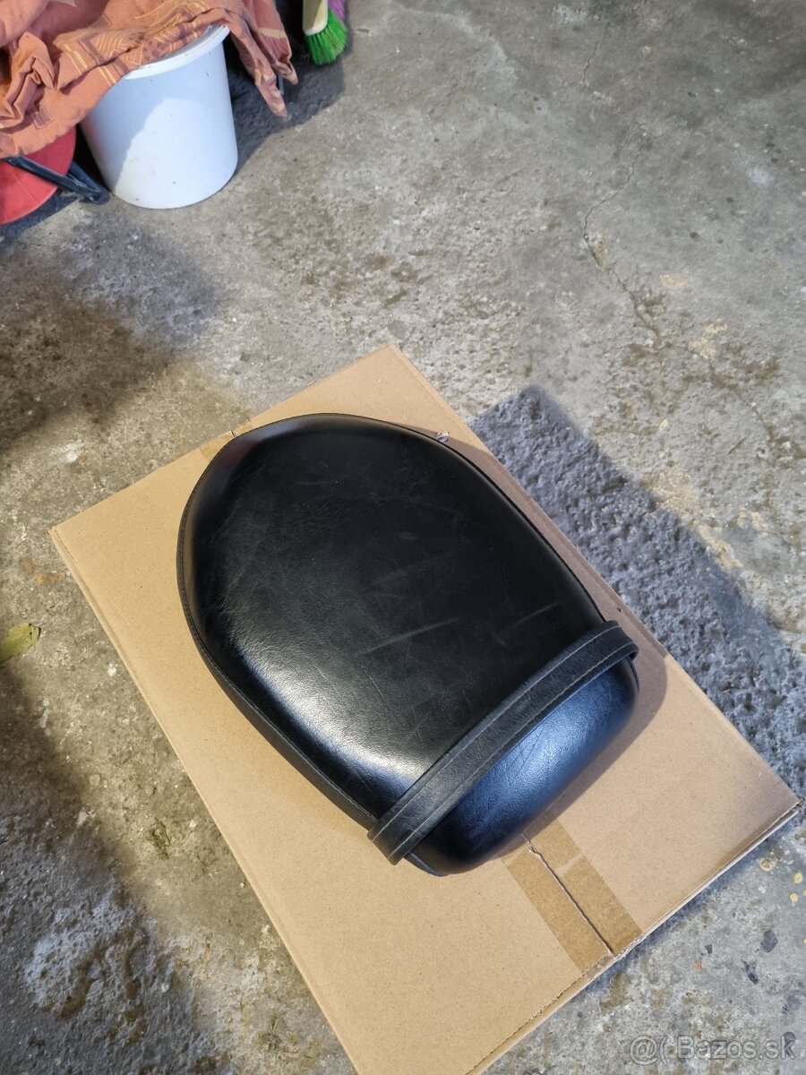 Originál sedla na Yamaha XVS 950 - 3