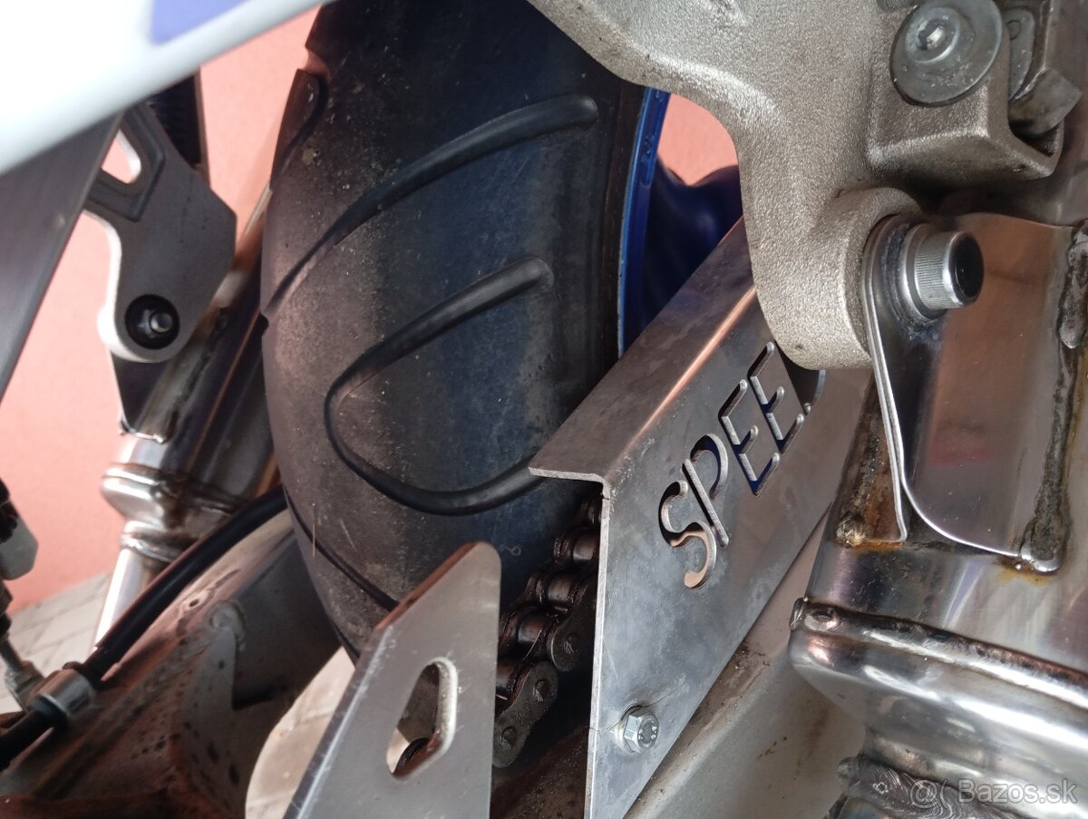 Suzuki GSX-R 1100 - 3