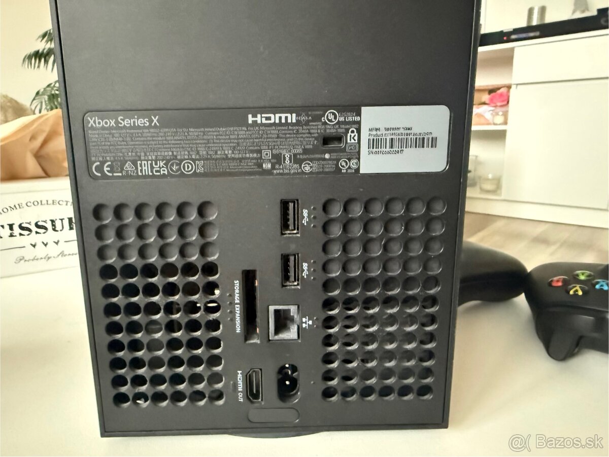 Xbox series X 1TB - 2x ovládač - 3